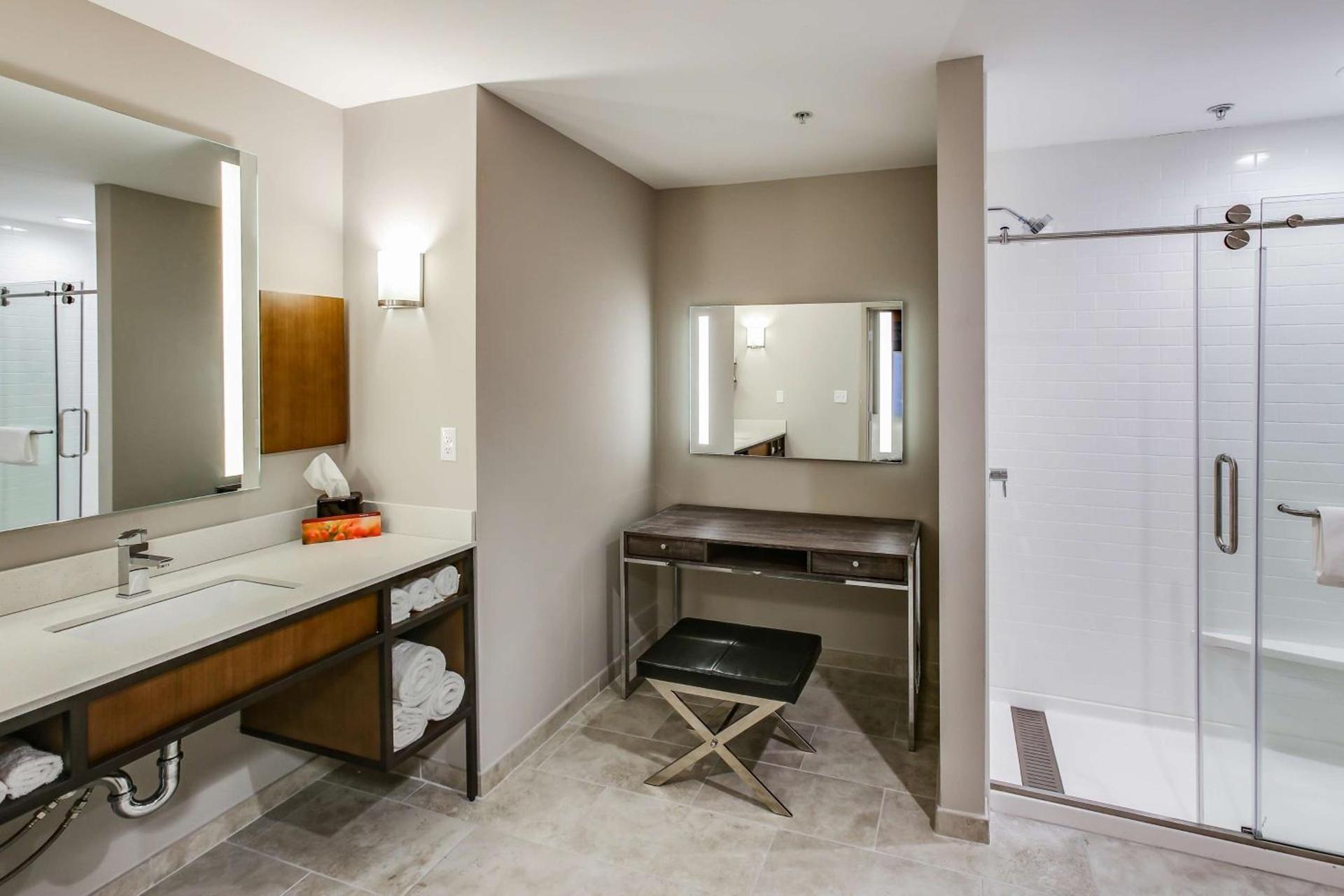 Hilton Garden Inn Ames photo 15