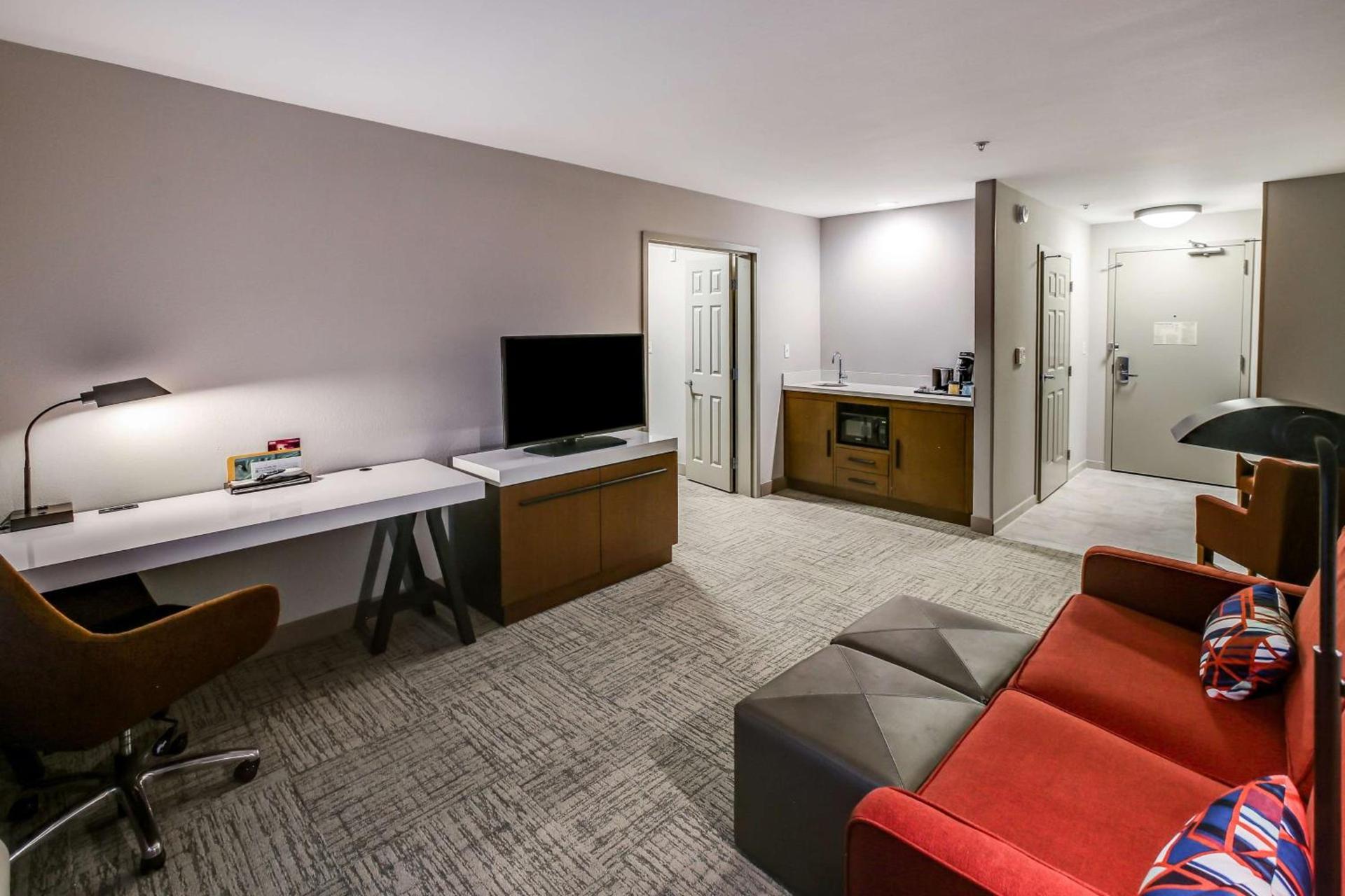 Hilton Garden Inn Ames photo 28