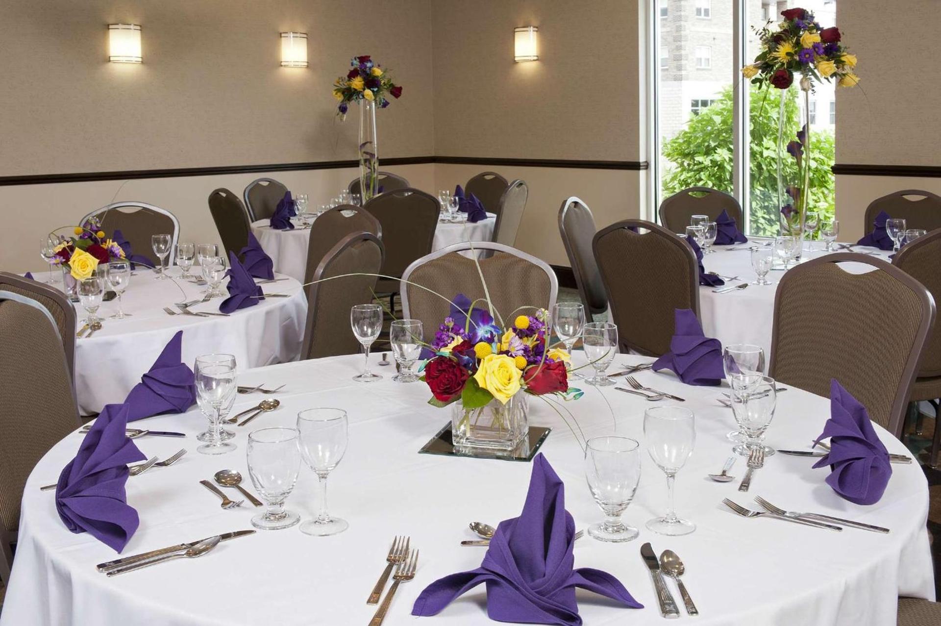 Hilton Garden Inn Ames photo 32