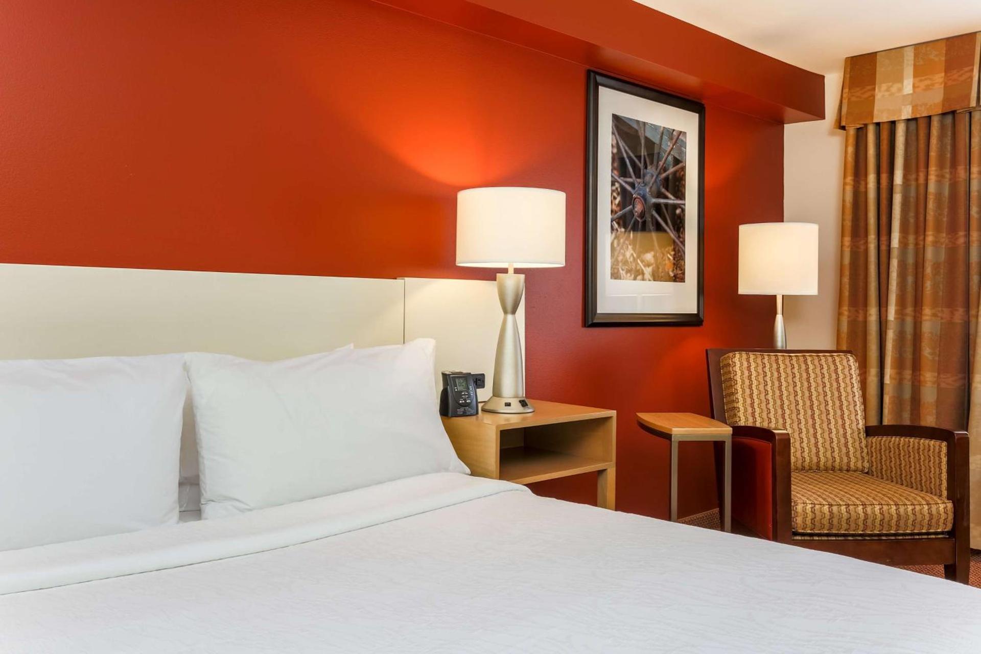 Hilton Garden Inn Anchorage photo 31