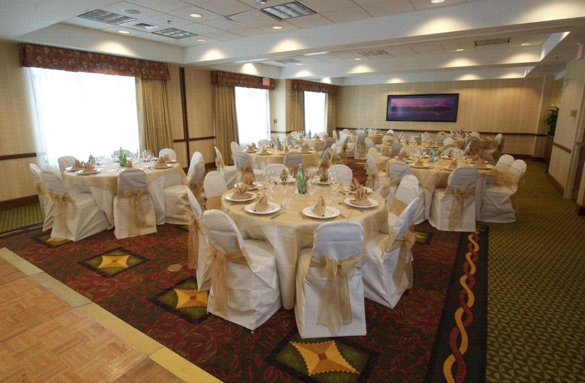 Hilton Garden Inn Anchorage photo 46