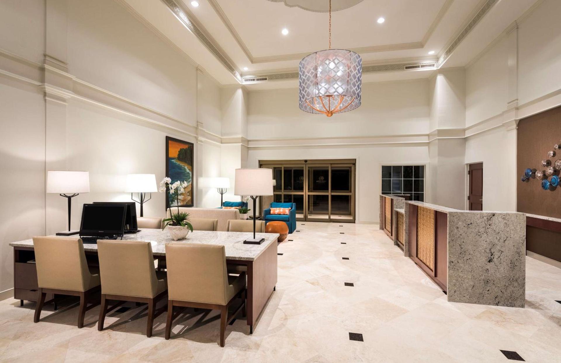 DoubleTree Suites by Hilton Naples photo 2