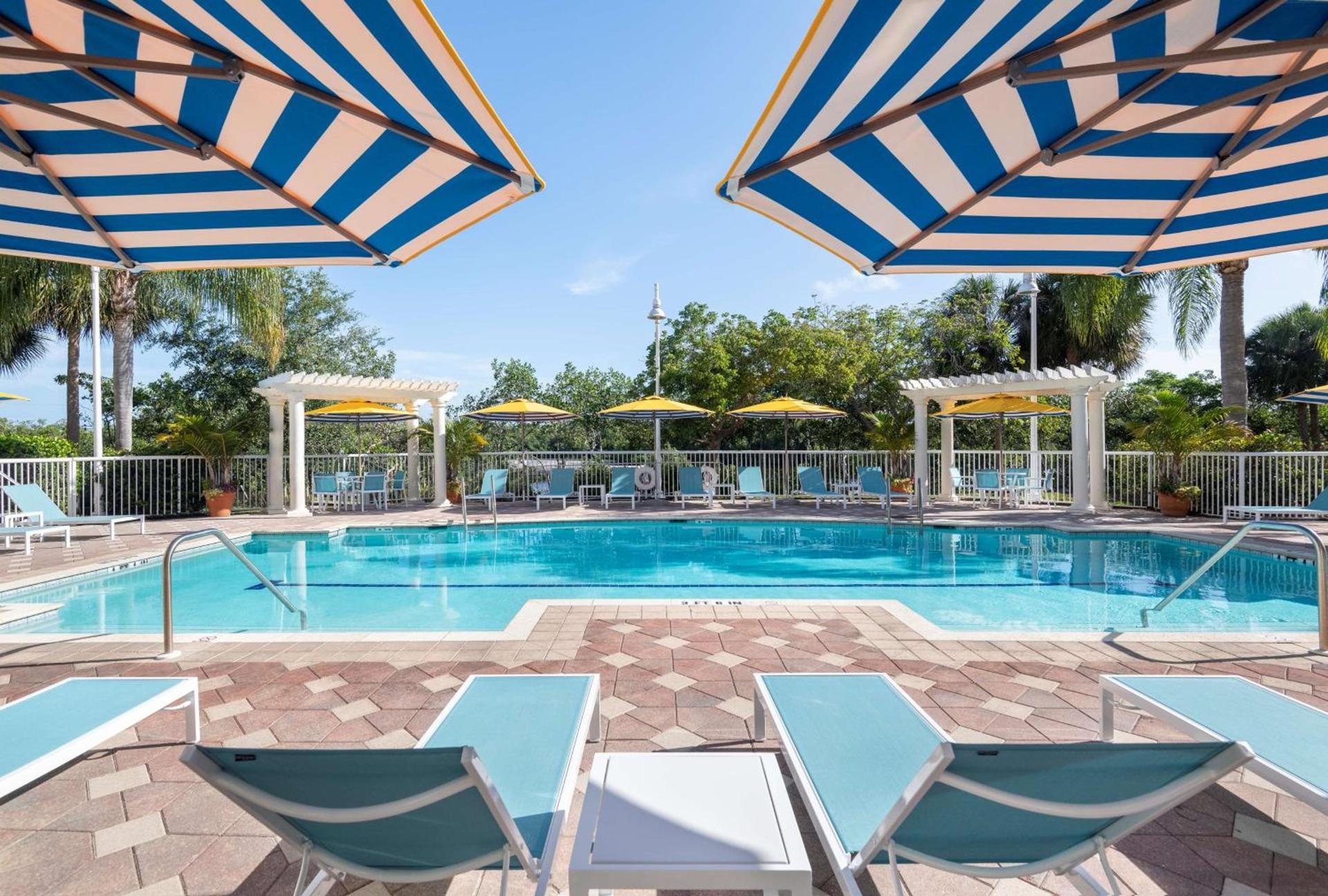 DoubleTree Suites by Hilton Naples photo 8