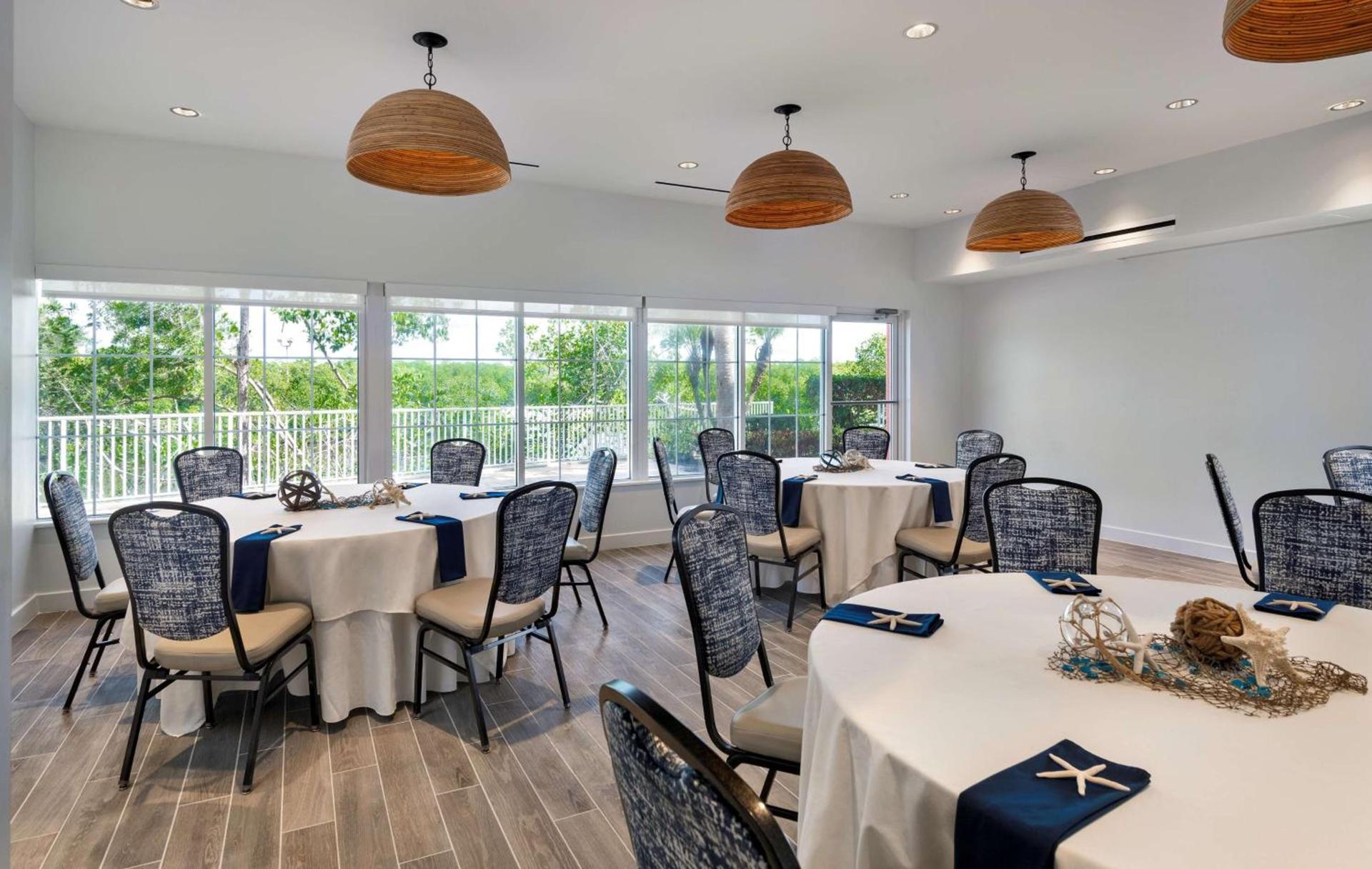 DoubleTree Suites by Hilton Naples photo 54
