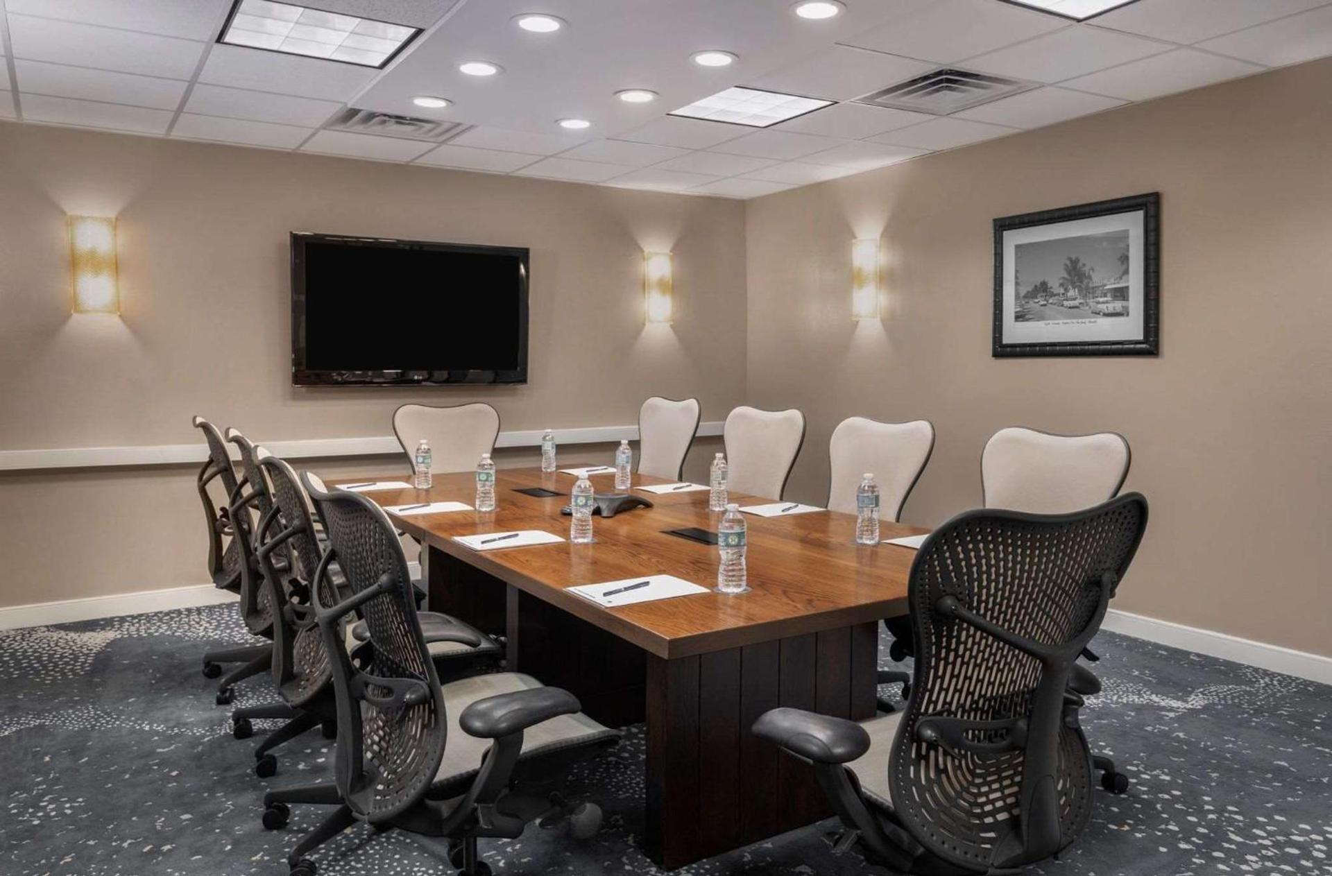 DoubleTree Suites by Hilton Naples photo 59