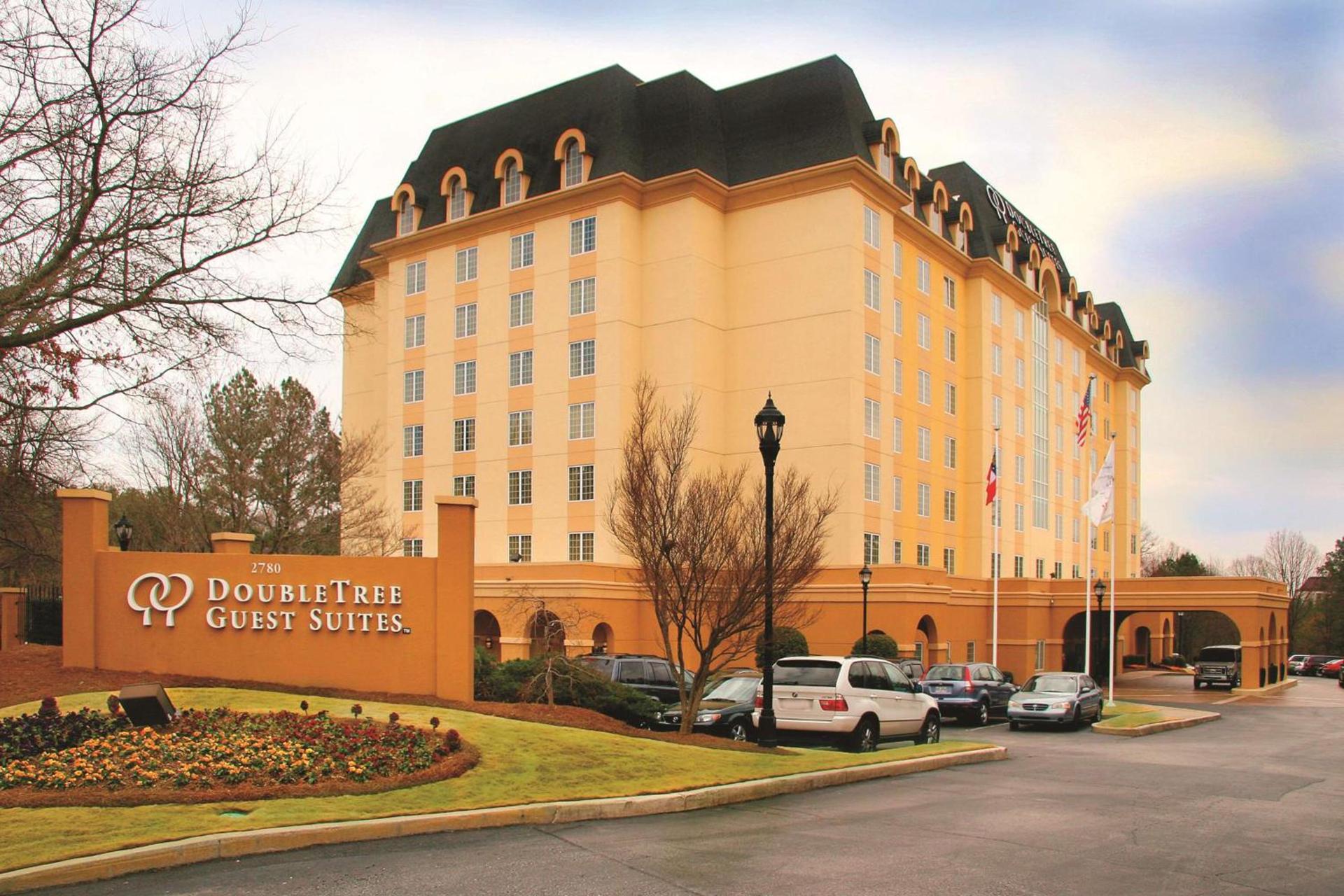 Doubletree Suites by Hilton at The Battery Atlanta photo 8