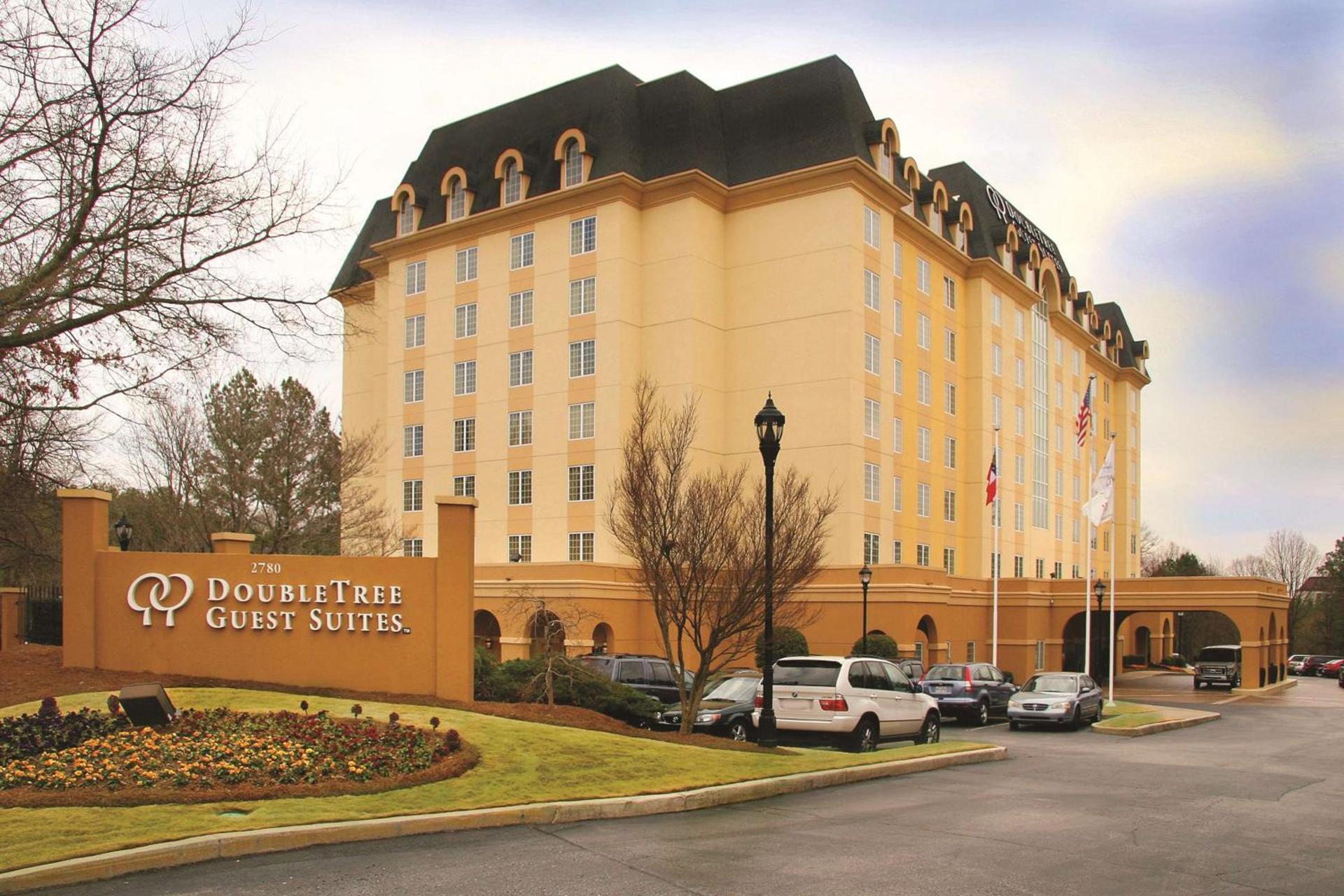 Doubletree Suites by Hilton at The Battery Atlanta photo 10