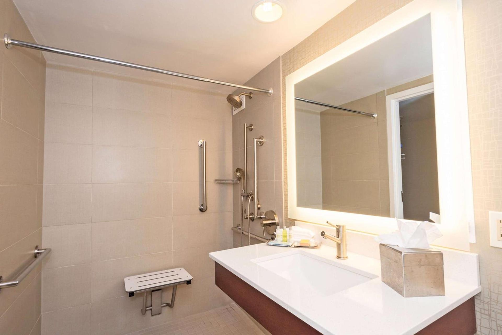 Doubletree Suites by Hilton at The Battery Atlanta photo 46