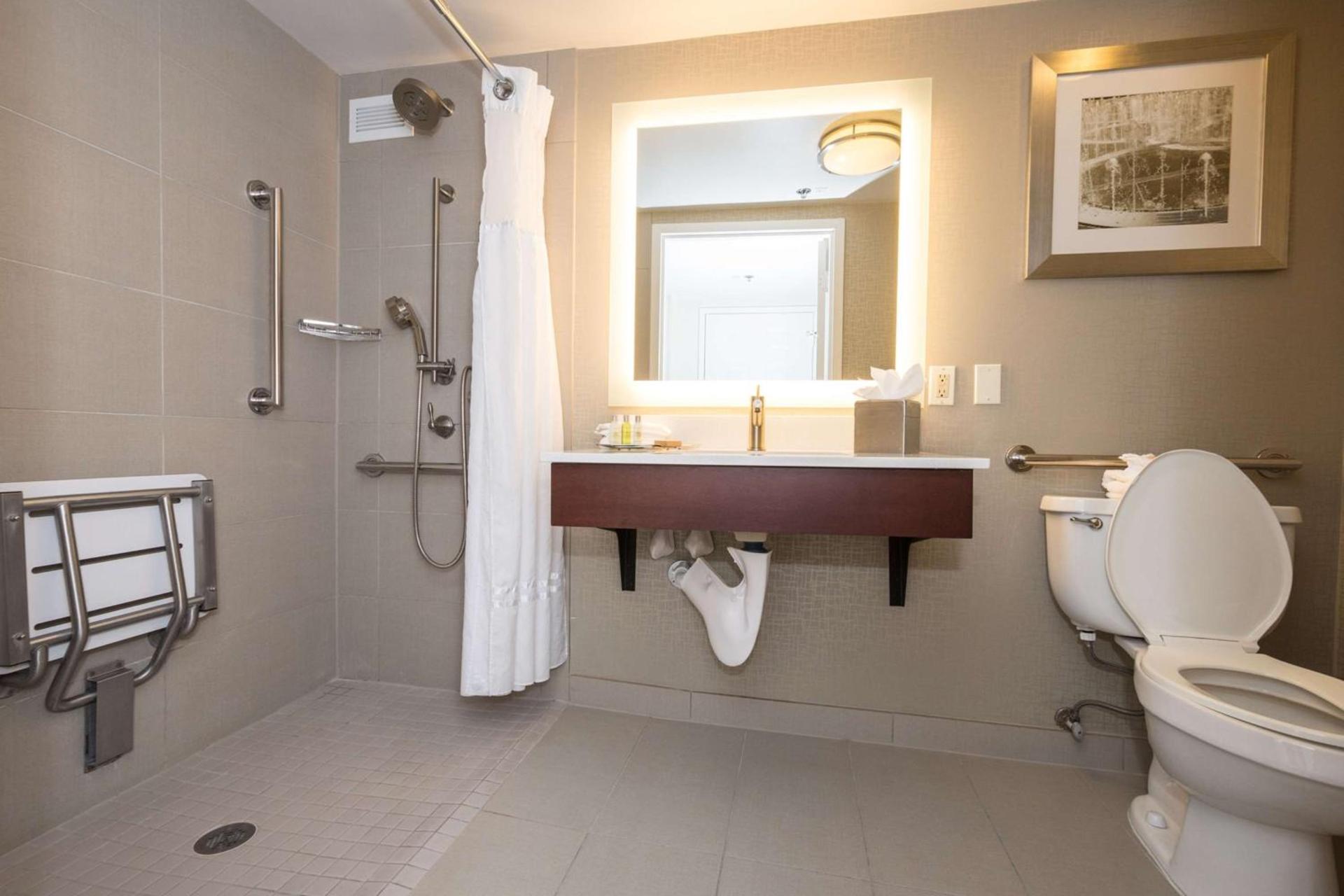 Doubletree Suites by Hilton at The Battery Atlanta photo 50