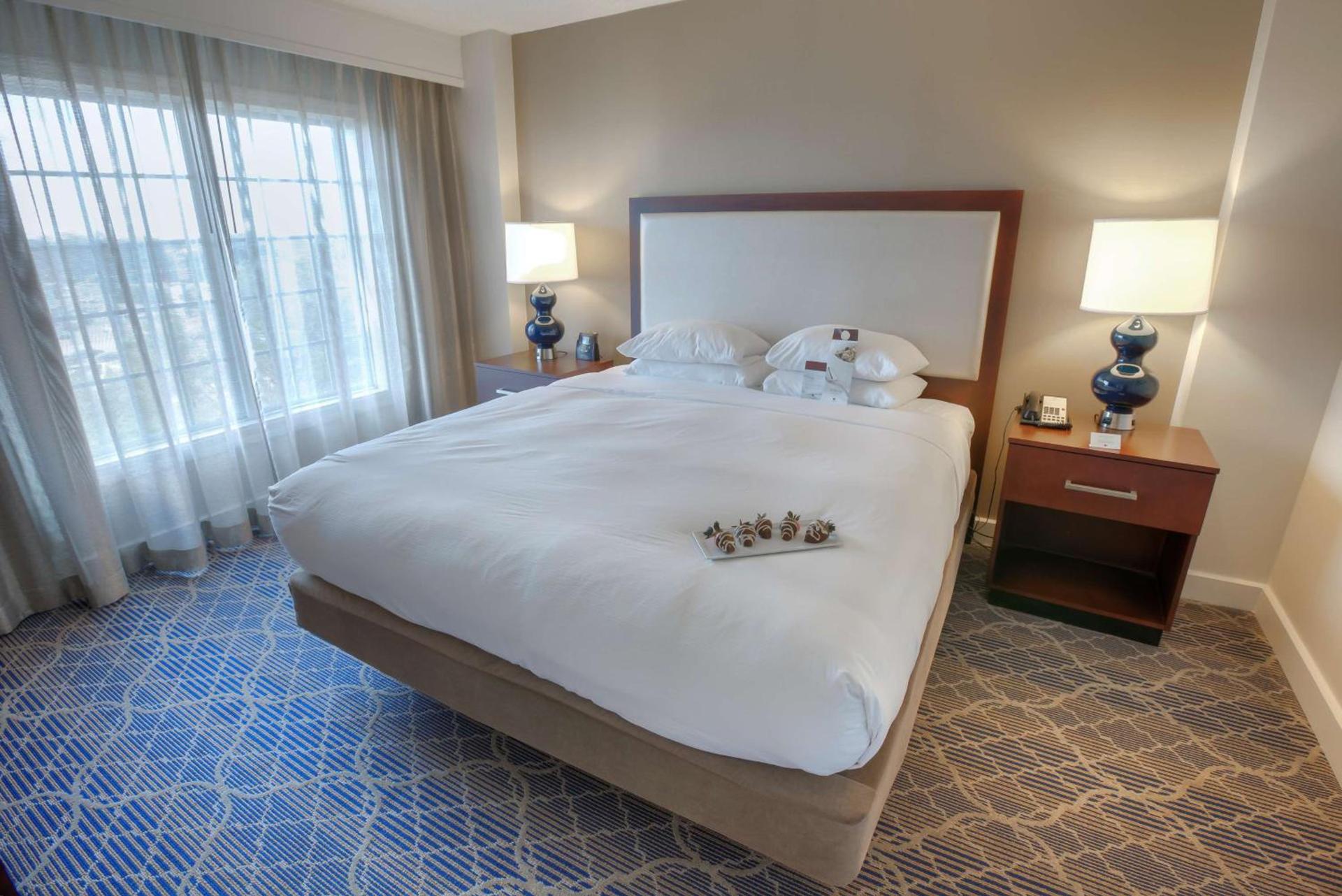 Doubletree Suites by Hilton at The Battery Atlanta photo 55