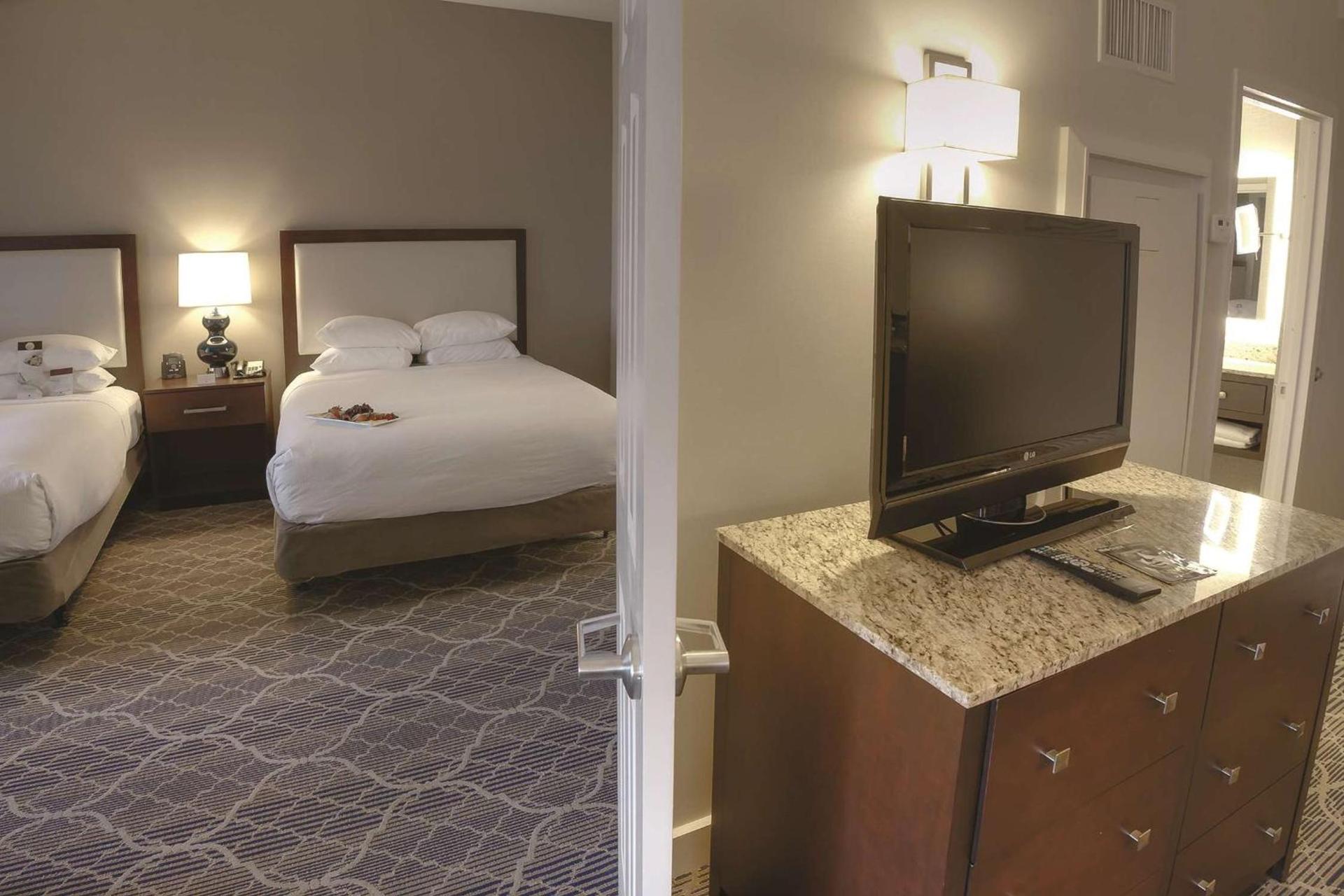 Doubletree Suites by Hilton at The Battery Atlanta photo 100