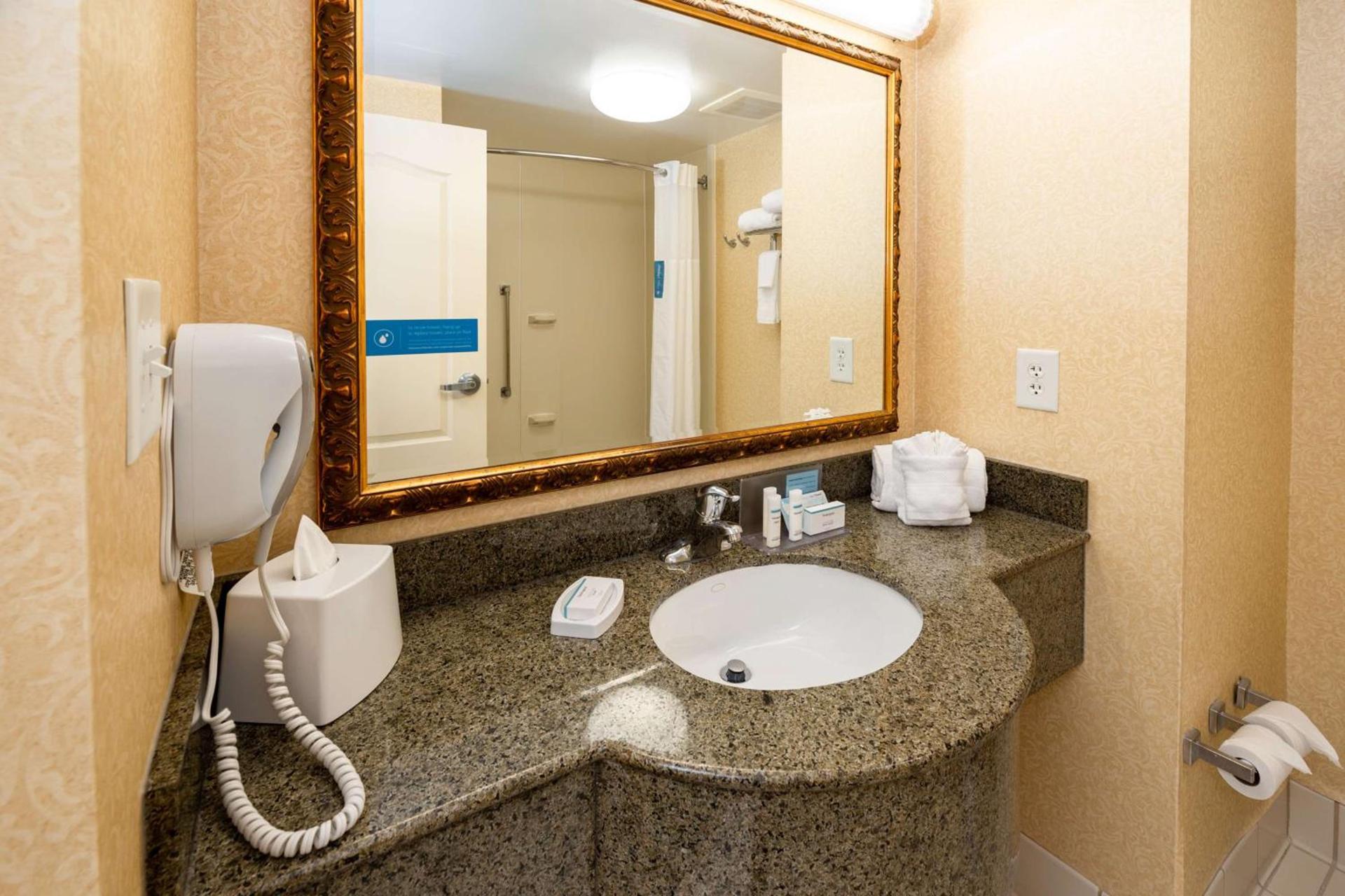 Hampton Inn Lawrenceville Duluth photo 17