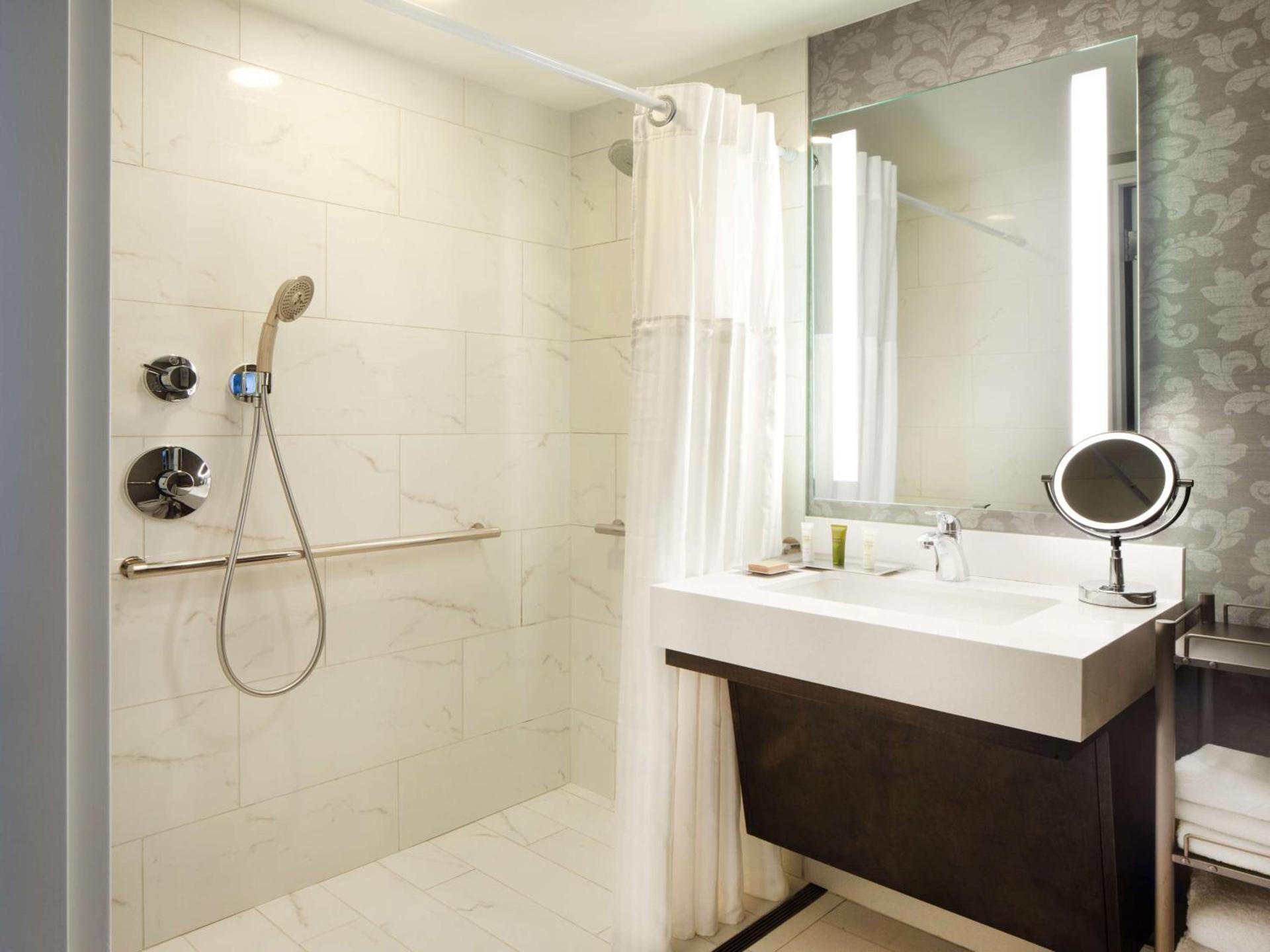 Hilton Atlanta/Marietta Hotel & Conference Center photo 29