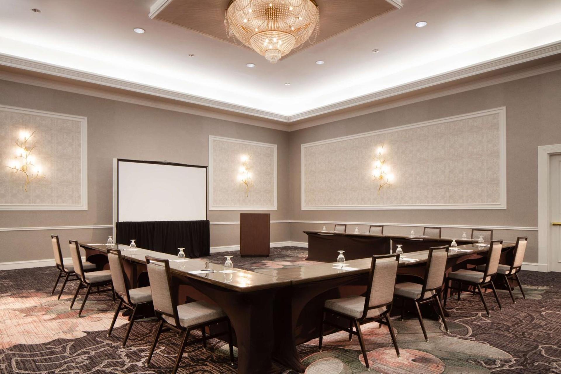 Hilton Atlanta/Marietta Hotel & Conference Center photo 56