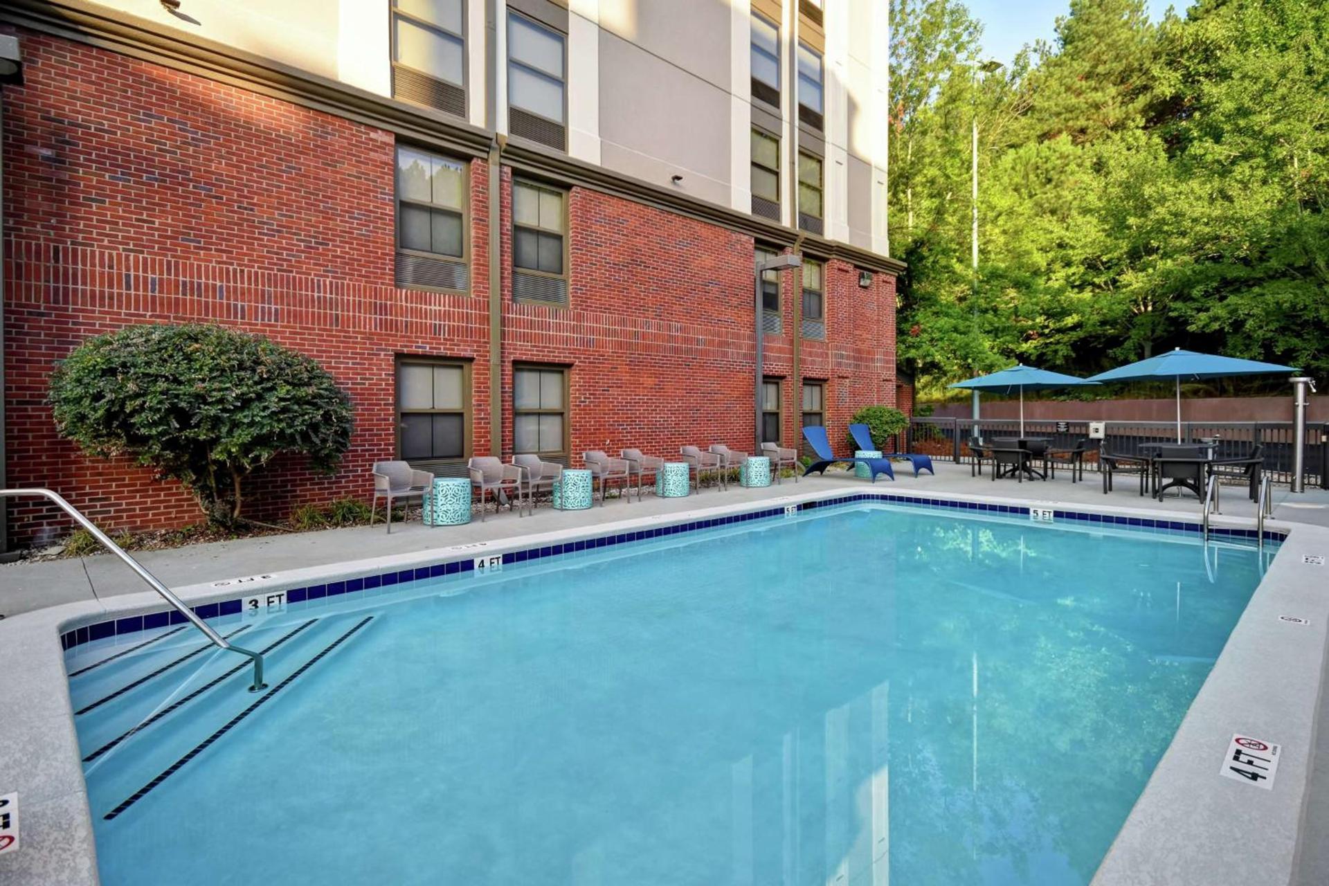 Hampton Inn Atlanta-Mall Of Georgia photo 4