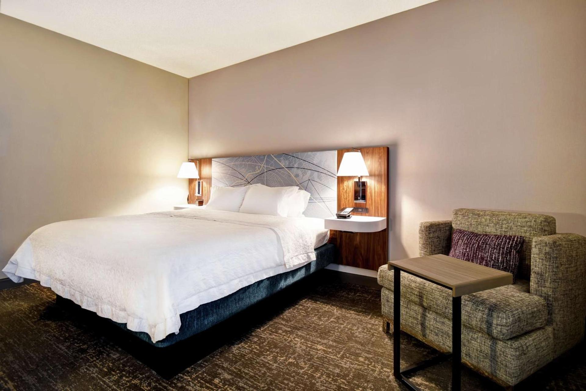 Hampton Inn Atlanta-Mall Of Georgia photo 23
