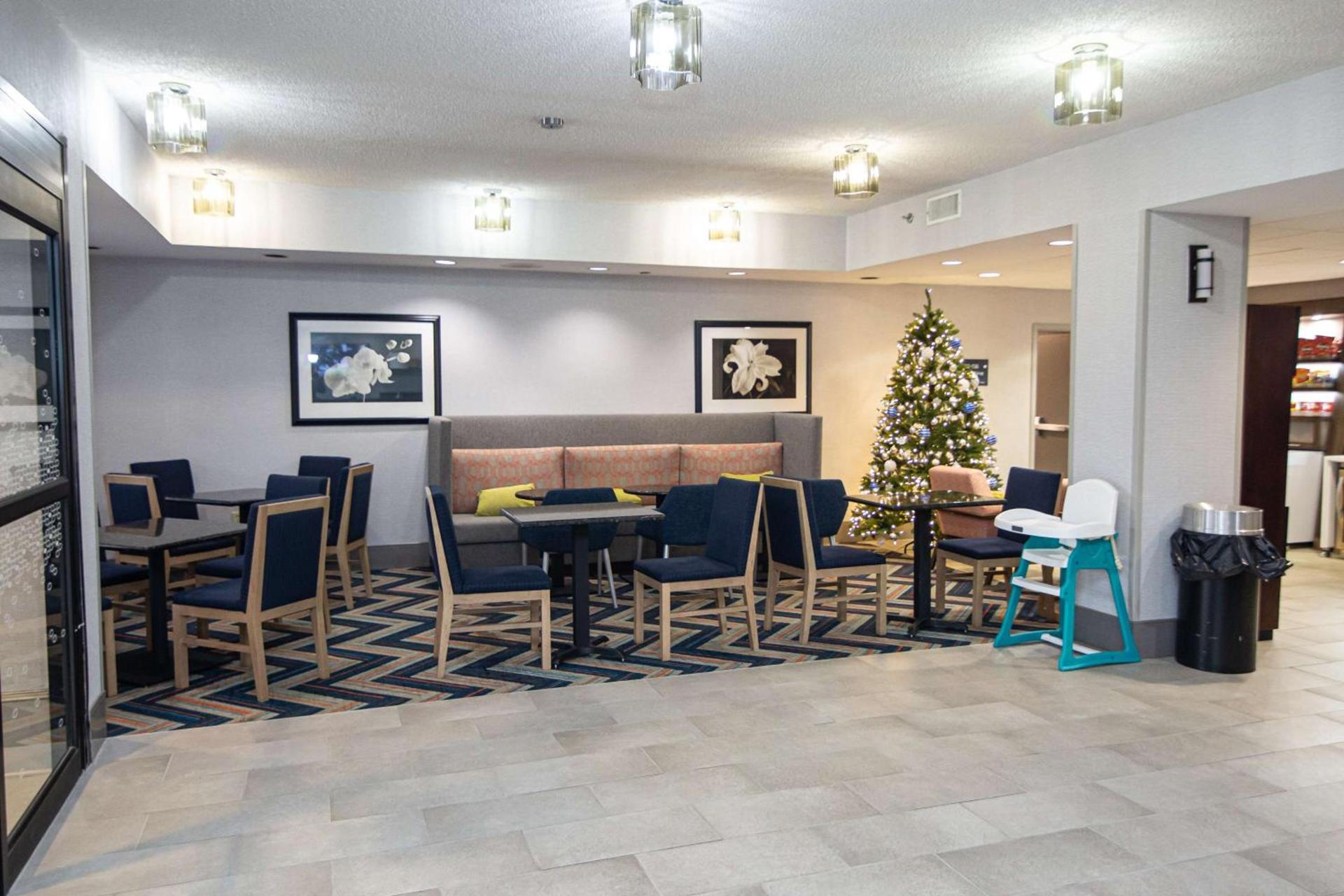 Hampton Inn Atlanta/Peachtree City photo 47