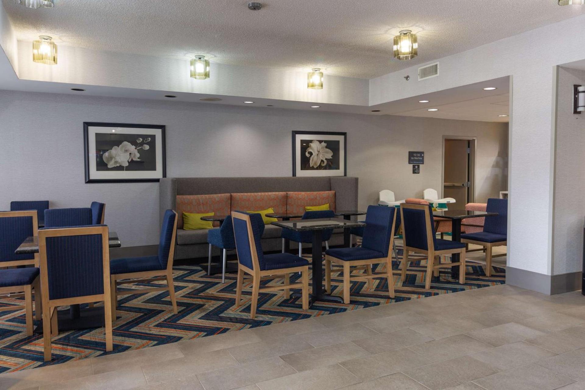 Hampton Inn Atlanta/Peachtree City photo 50