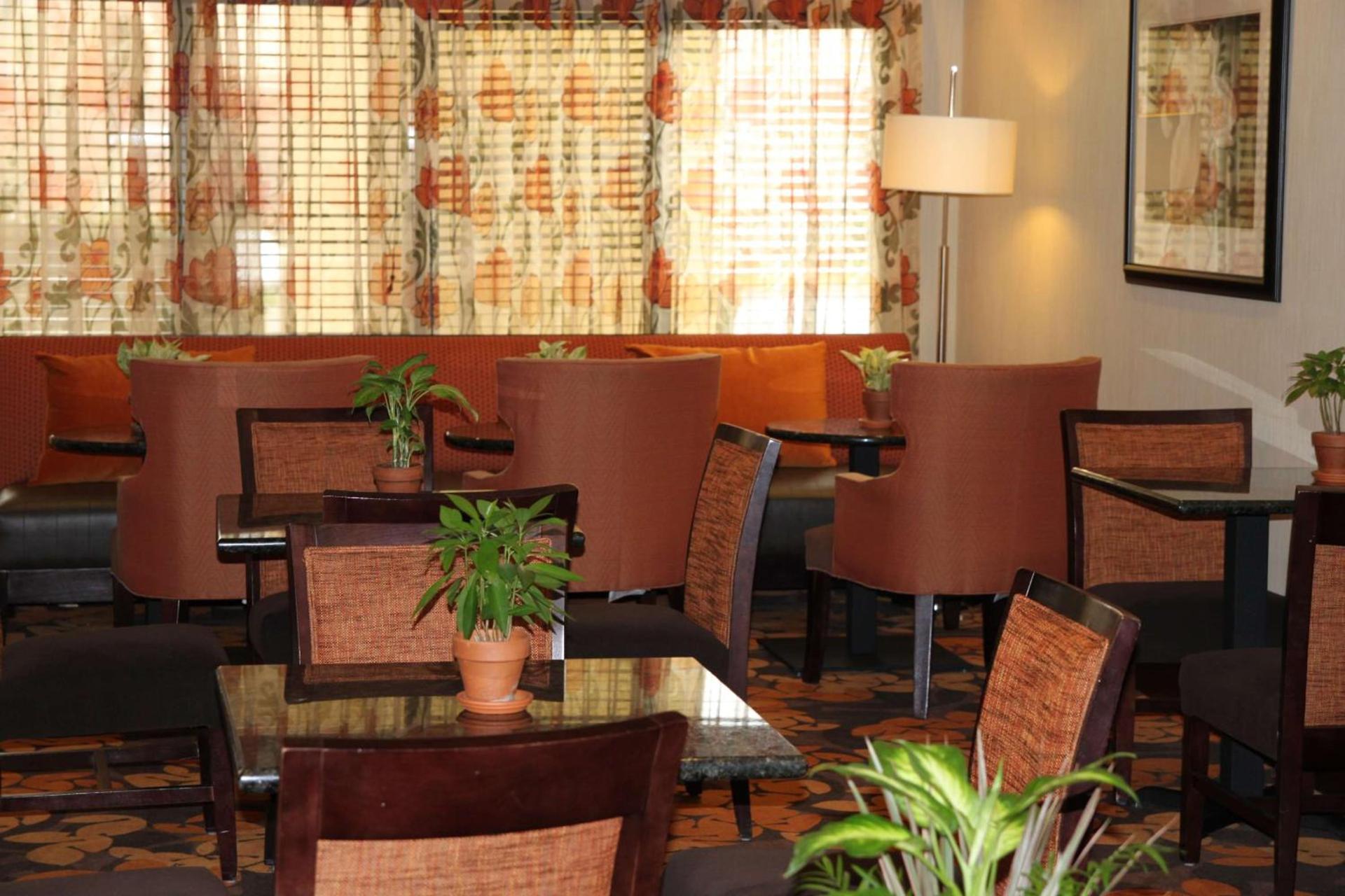 Hampton Inn Atlanta/Peachtree City photo 58