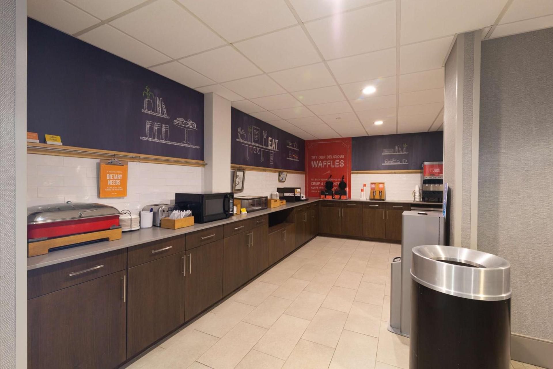 Hampton Inn Atlanta/Peachtree City photo 72