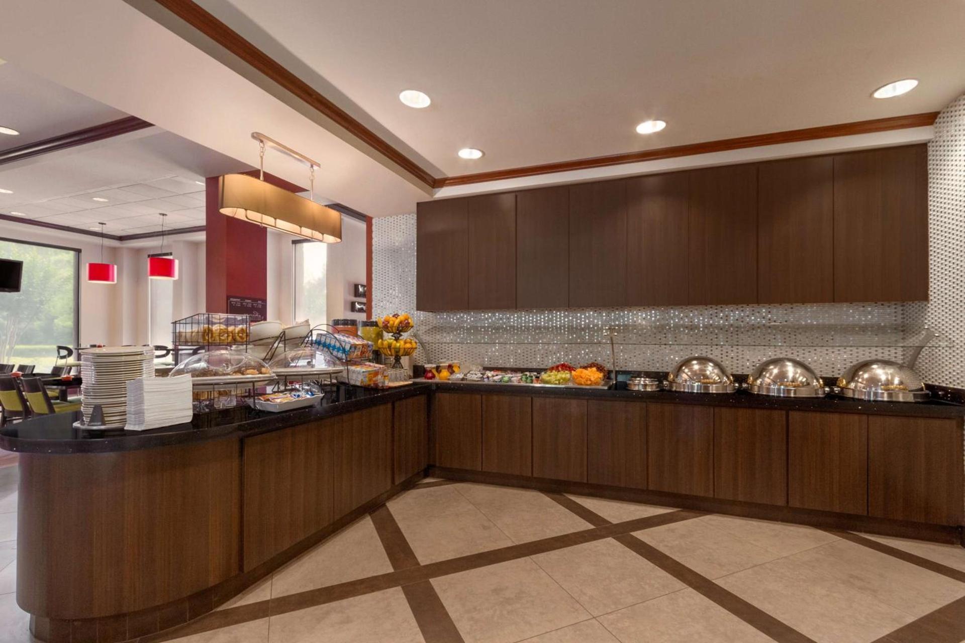 Hilton Garden Inn Atlanta Marietta photo 13