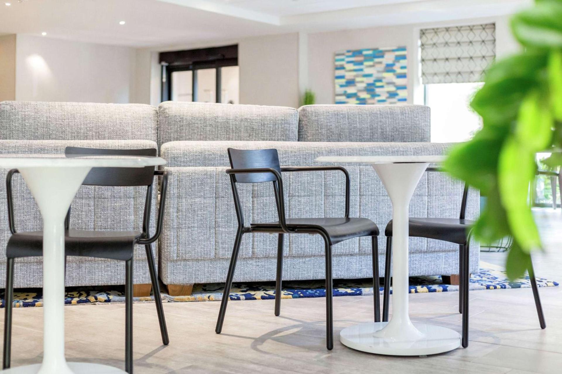 DoubleTree by Hilton Austin-University Area photo 5