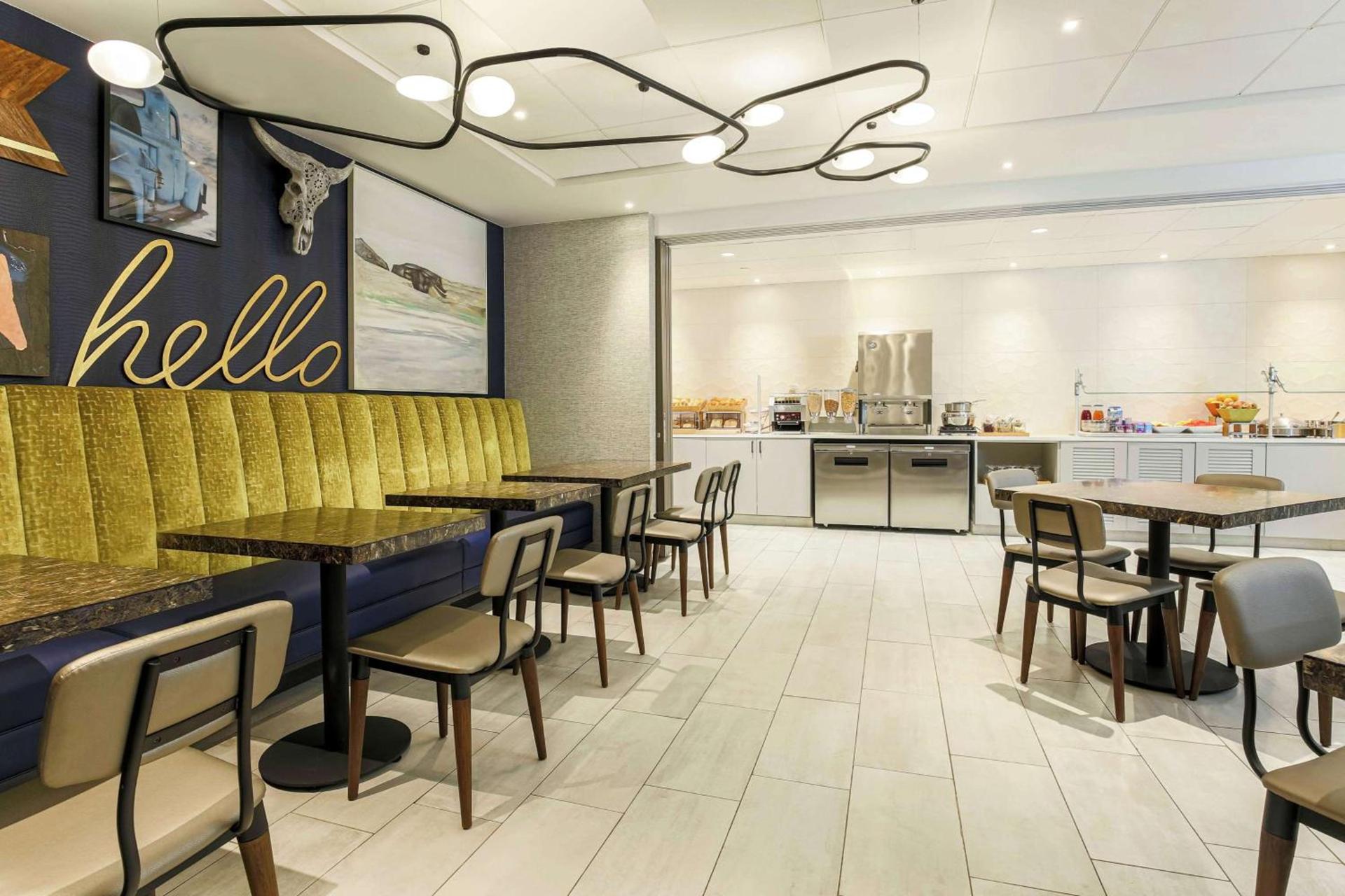 DoubleTree by Hilton Austin-University Area photo 11