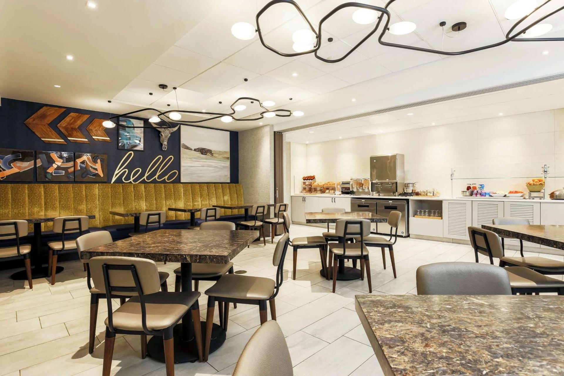 DoubleTree by Hilton Austin-University Area photo 12