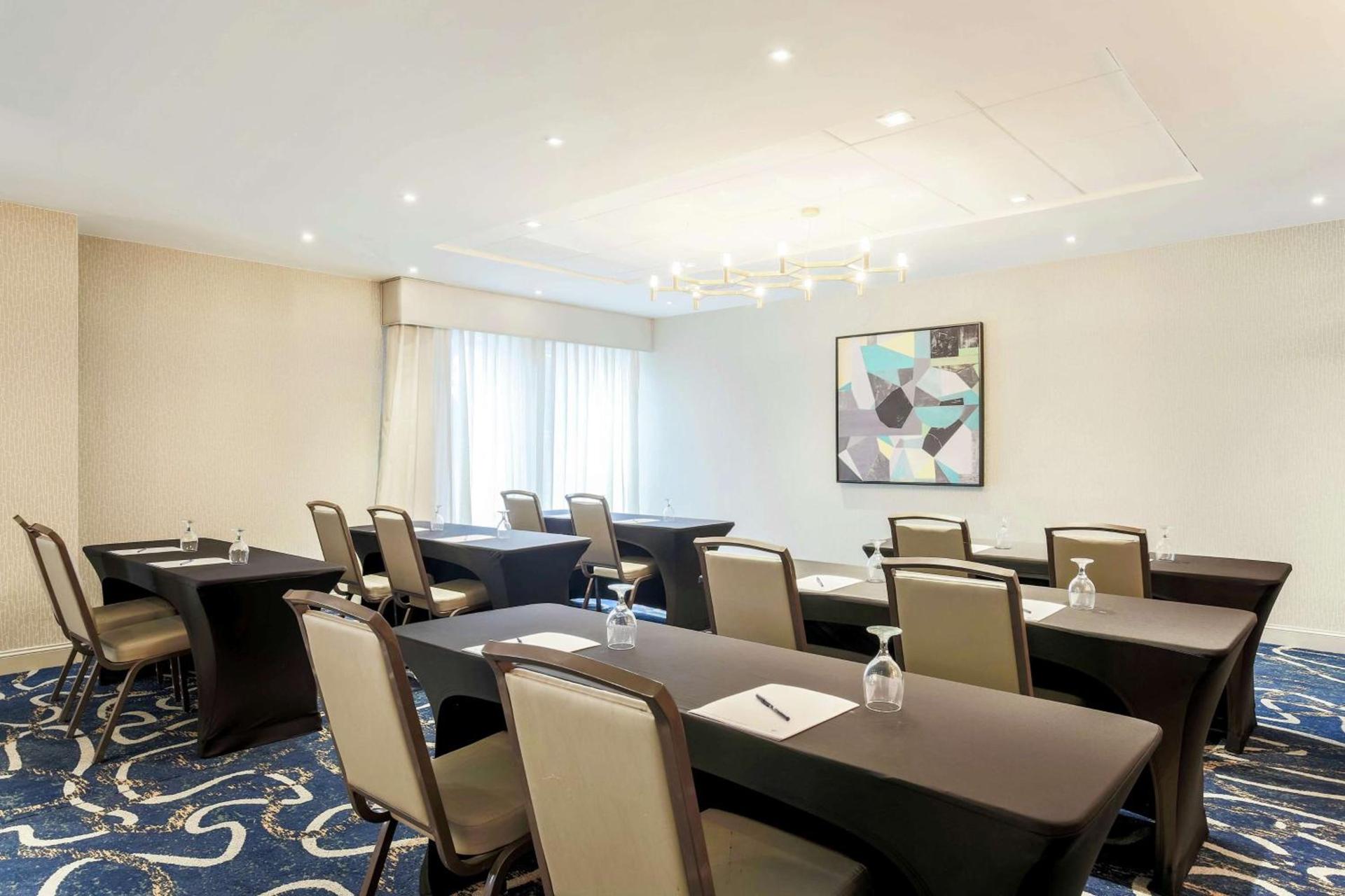 DoubleTree by Hilton Austin-University Area photo 28