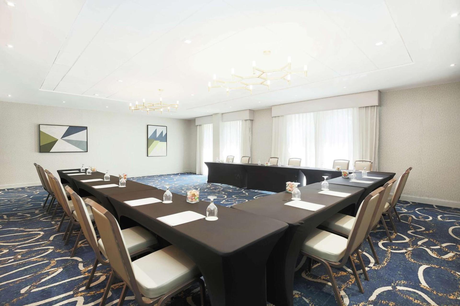 DoubleTree by Hilton Austin-University Area photo 32