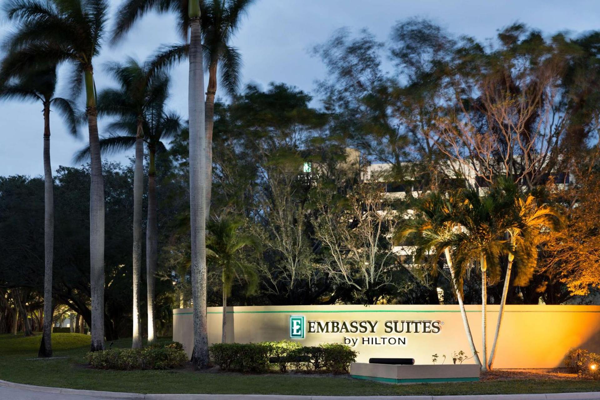 Embassy Suites Boca Raton photo 3
