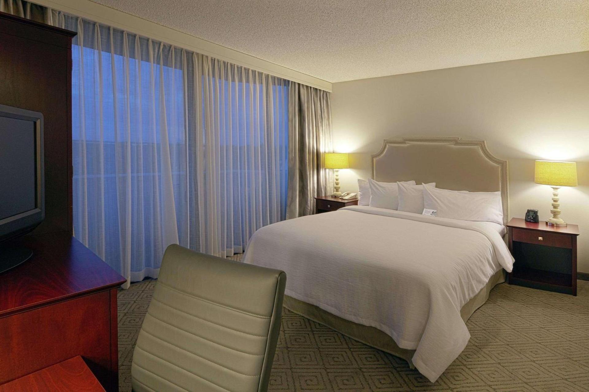 Embassy Suites Boca Raton photo 34