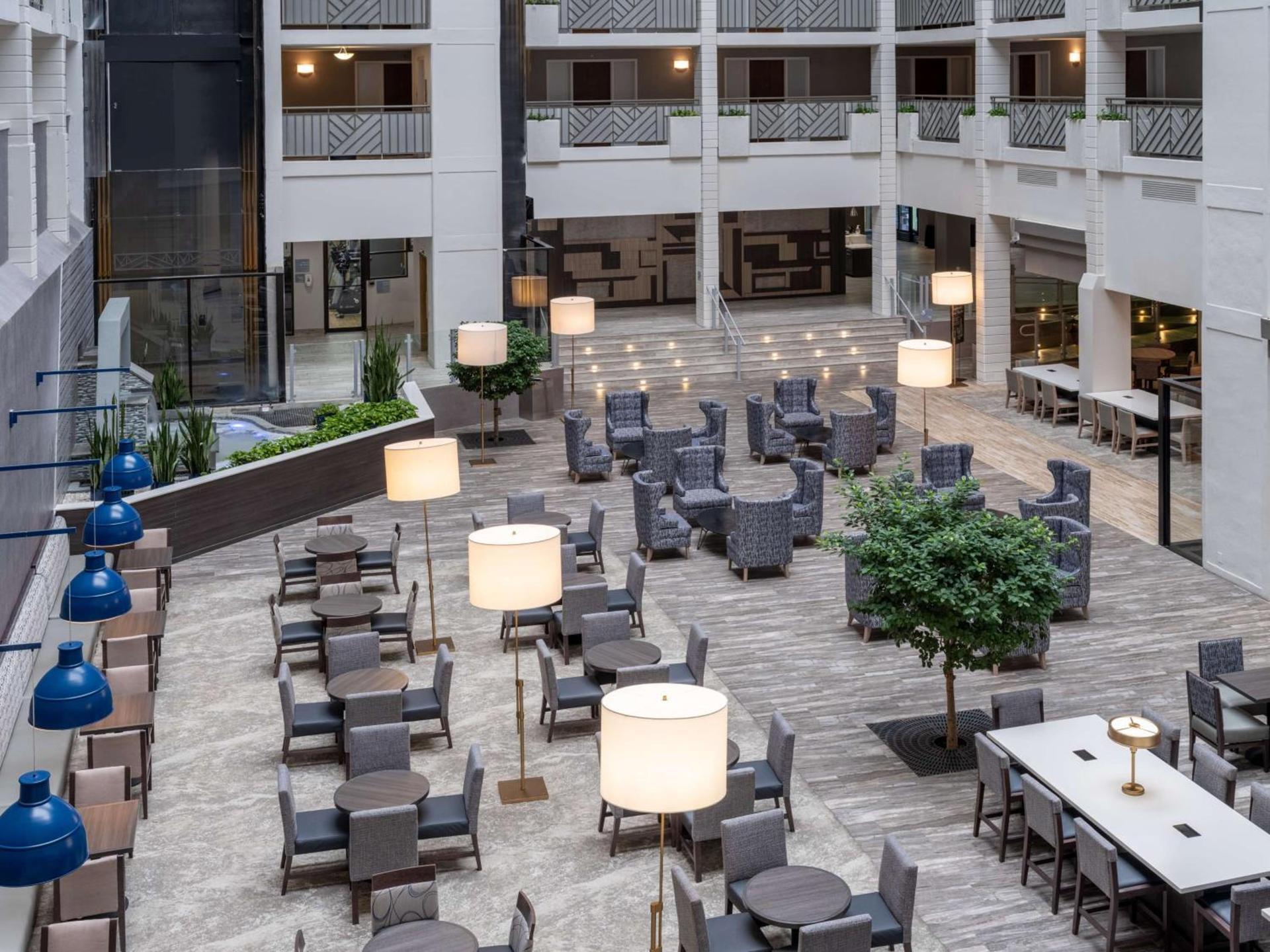 Embassy Suites Baltimore - North/Hunt Valley photo 5