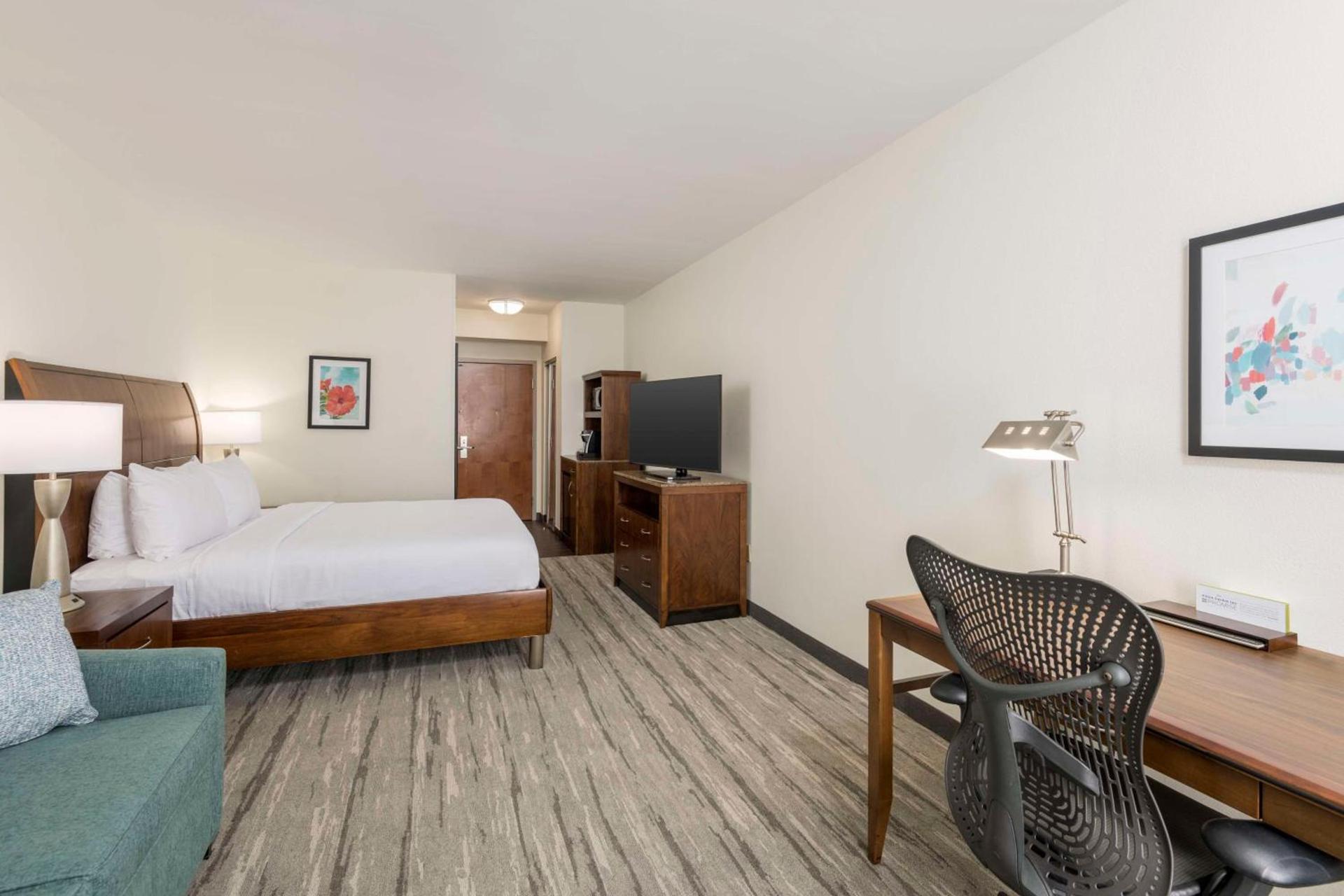 Hilton Garden Inn Boca Raton photo 40