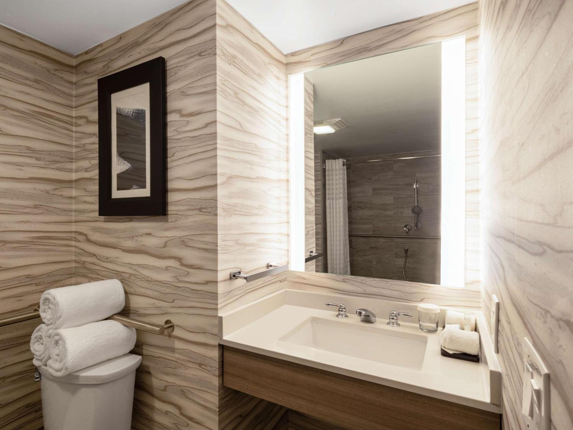 Embassy Suites Baltimore - North/Hunt Valley photo 24