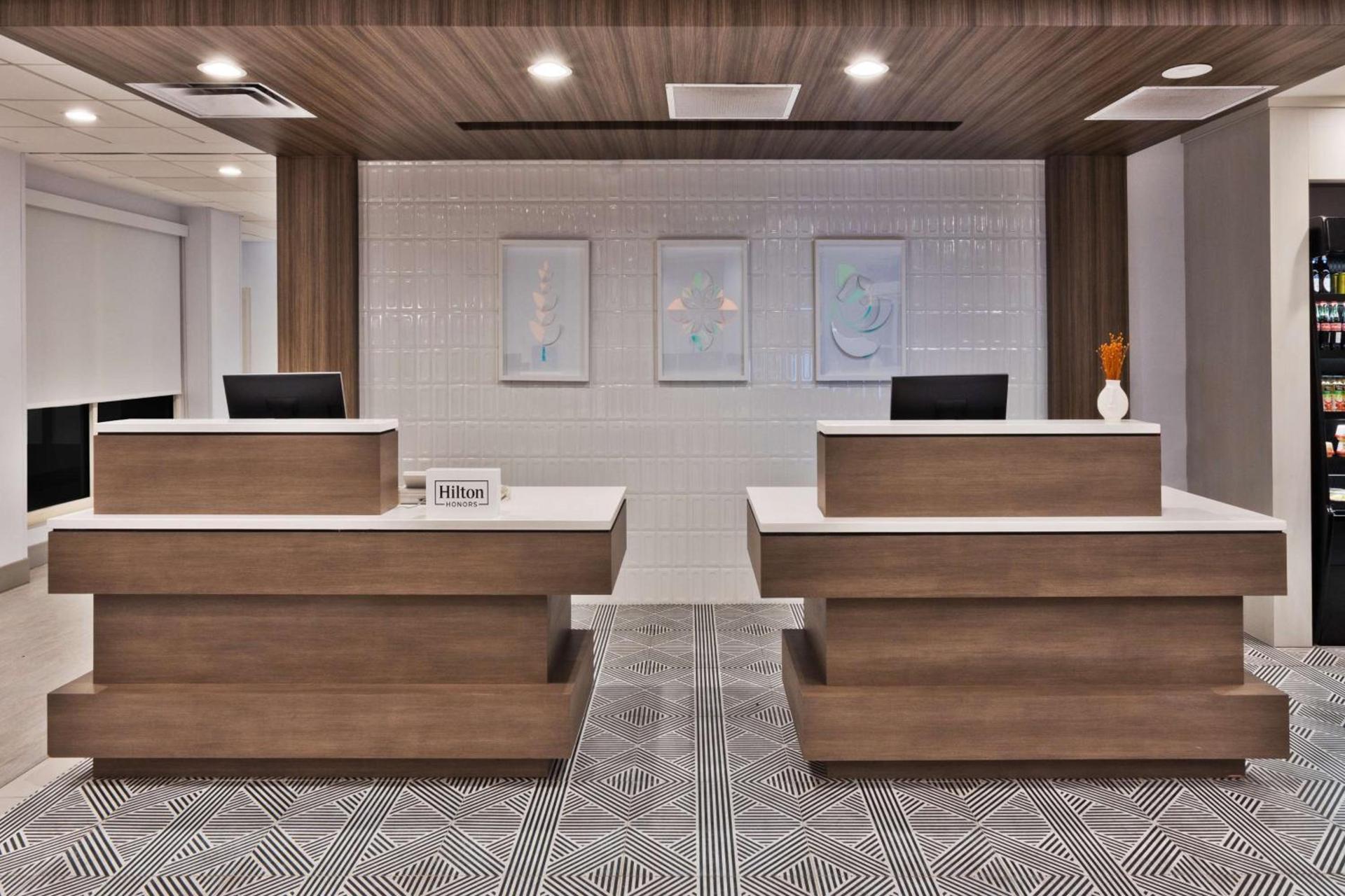 Hilton Garden Inn Birmingham/Lakeshore Drive photo 6