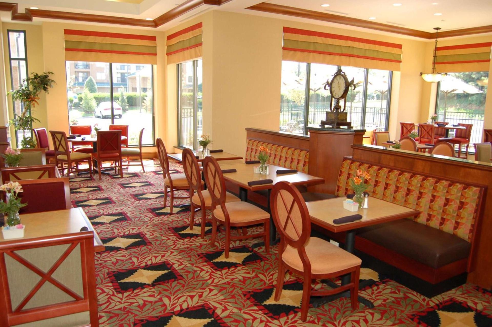 Hilton Garden Inn Bowling Green photo 31