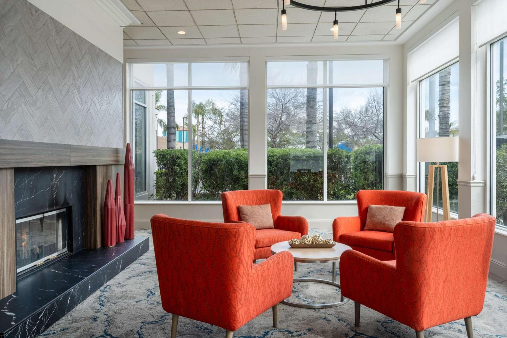 Hilton Garden Inn Bakersfield photo 5