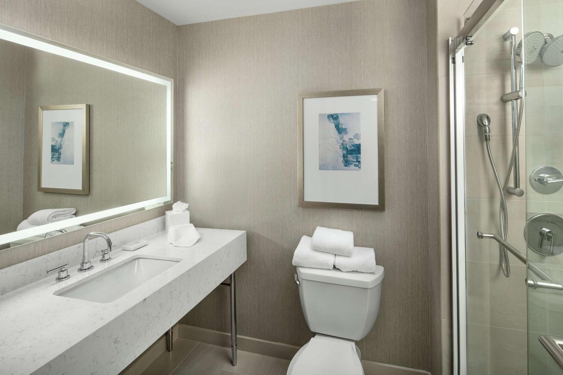 Hilton Boston Logan Airport photo 18