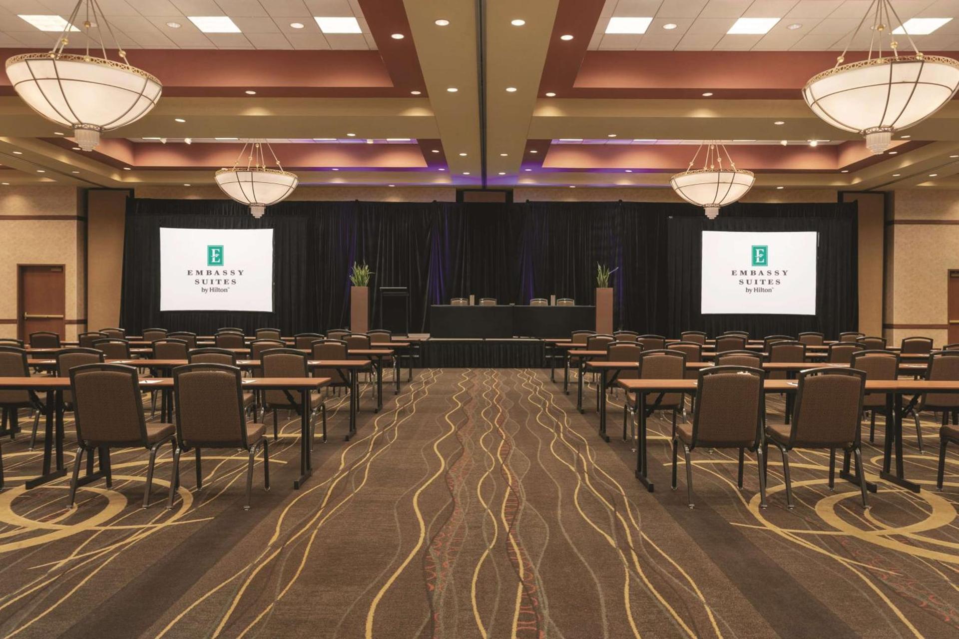 Embassy Suites by Hilton Franklin Cool Spring photo 54