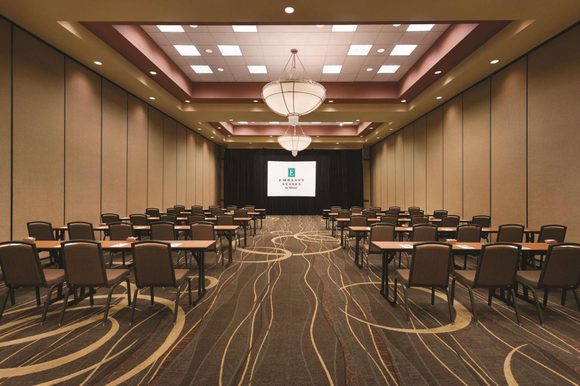 Embassy Suites by Hilton Franklin Cool Spring photo 55