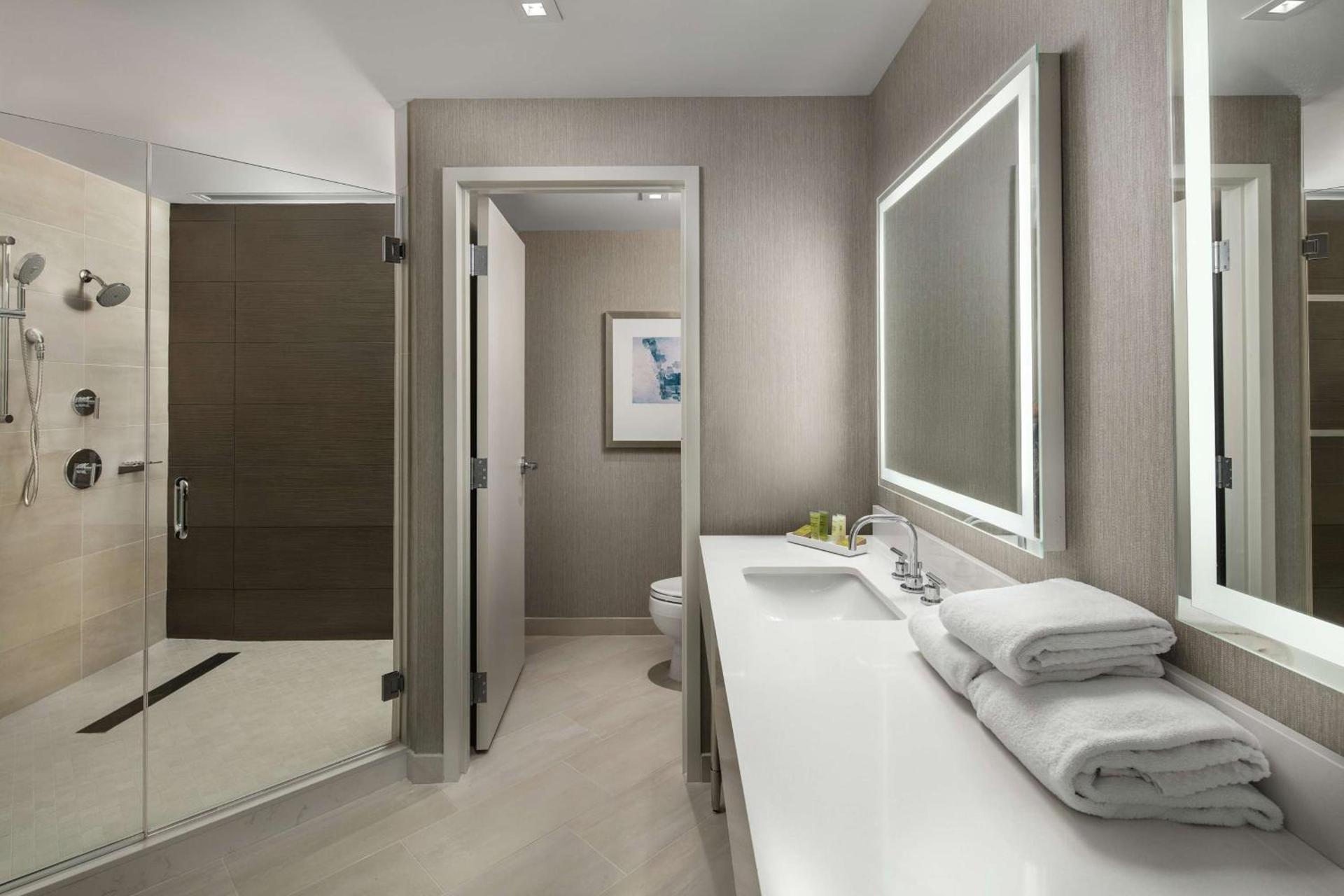 Hilton Boston Logan Airport photo 24