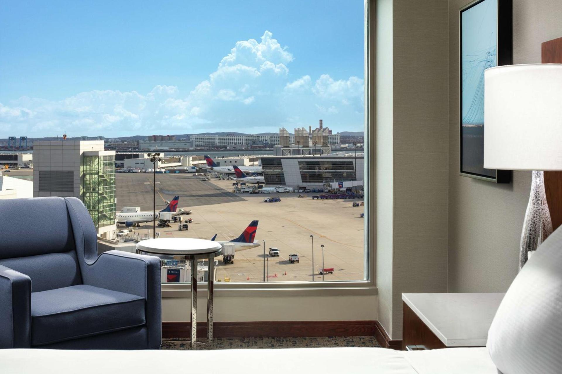 Hilton Boston Logan Airport photo 41