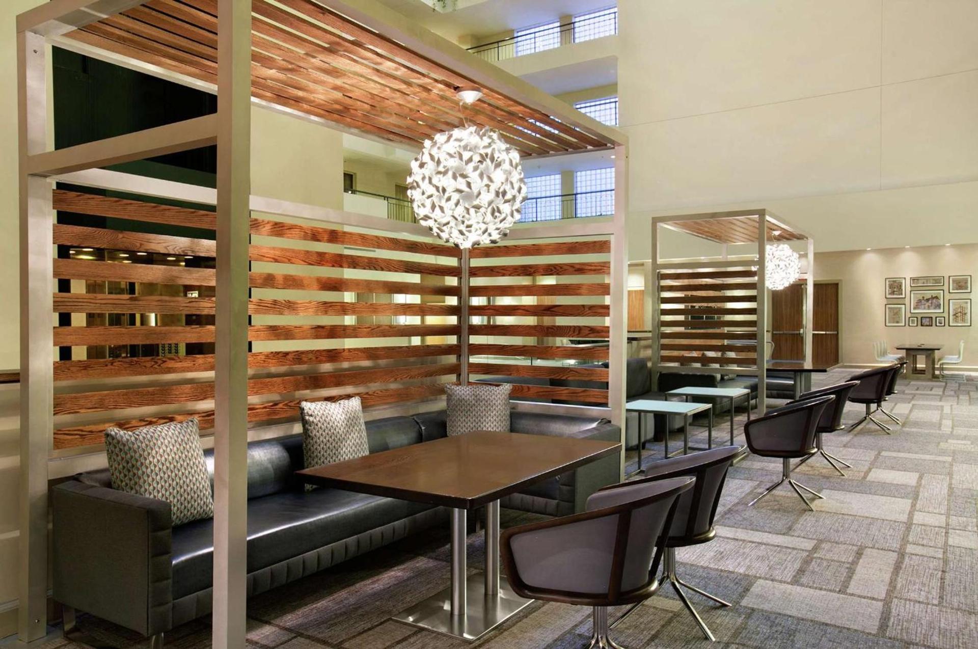 DoubleTree Suites by Hilton Hotel Boston - Cambridge photo 12