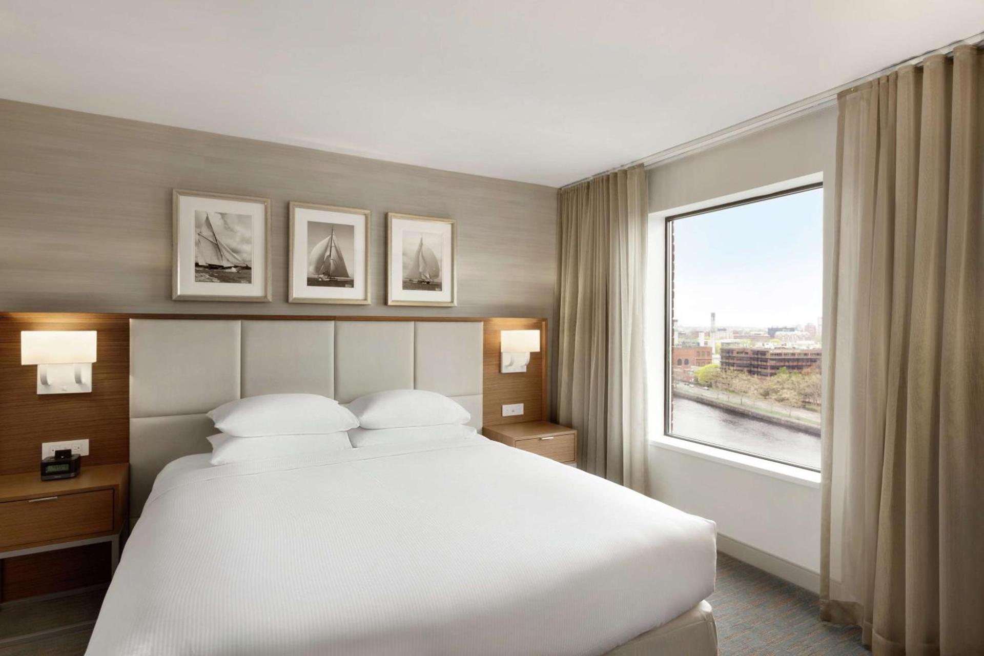 DoubleTree Suites by Hilton Hotel Boston - Cambridge photo 42