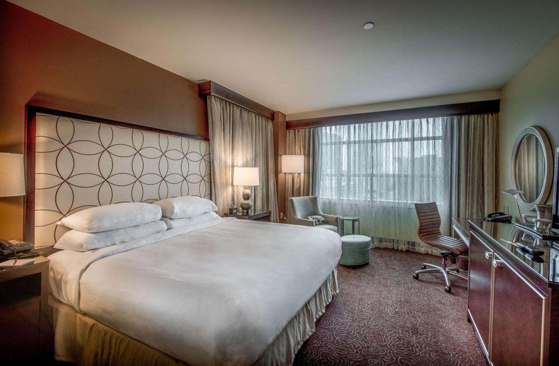 Hilton Baton Rouge Capitol Center photo 61