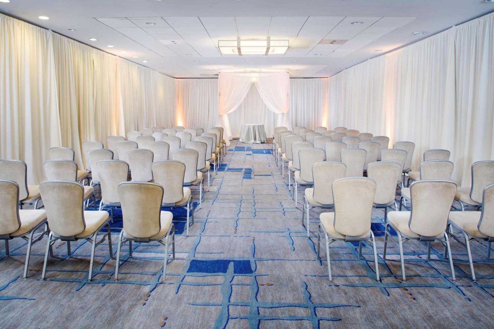 DoubleTree by Hilton Baltimore - BWI Airport photo 21