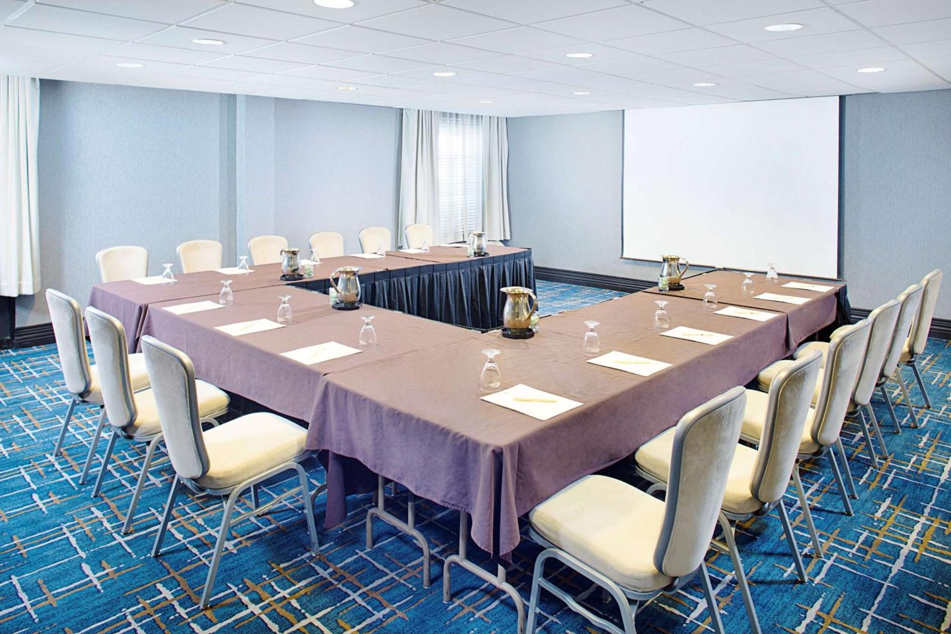 DoubleTree by Hilton Baltimore - BWI Airport photo 20