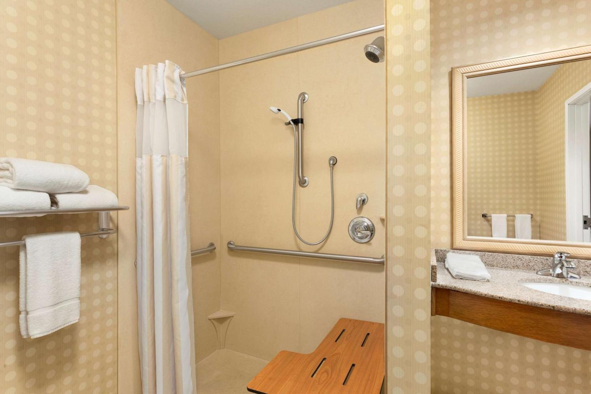 Hilton Garden Inn Bartlesville photo 13