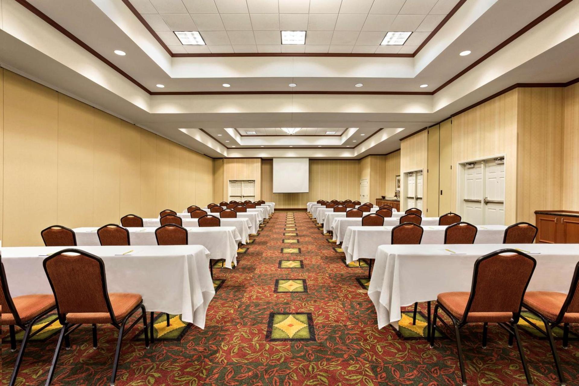 Hilton Garden Inn Bartlesville photo 22